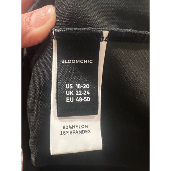 Bloomchic 18-20 Ruffle Trim Adjustable Straps Gathered Waist Swim Dress Black - Picture 8 of 8